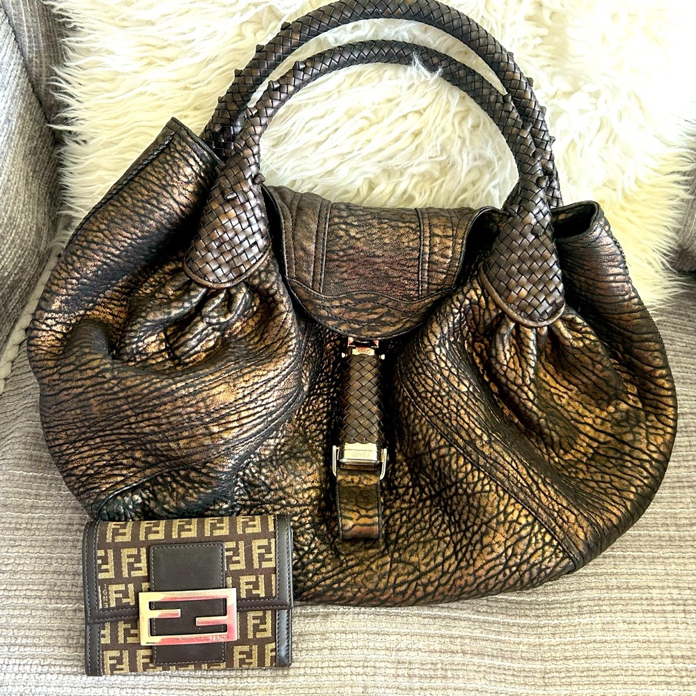 AUTHENTIC FENDI SPY BAG.  As good as new.  Rare bronze all leather,